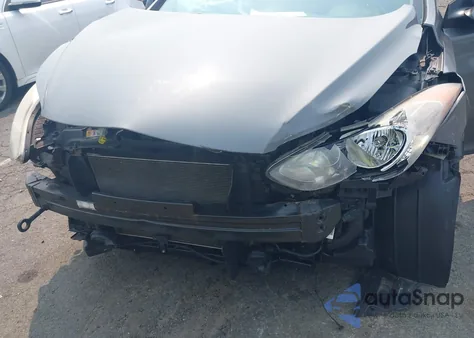 2013 Hyundai Elantra Gls z USA, uszkodzony, nr VIN 5NPDH4AEXDH199806